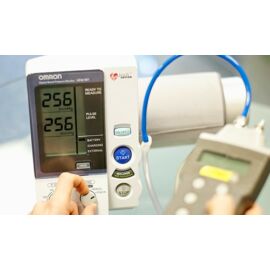 Vérnyomásmérő Hitelesítés - szolgáltatás